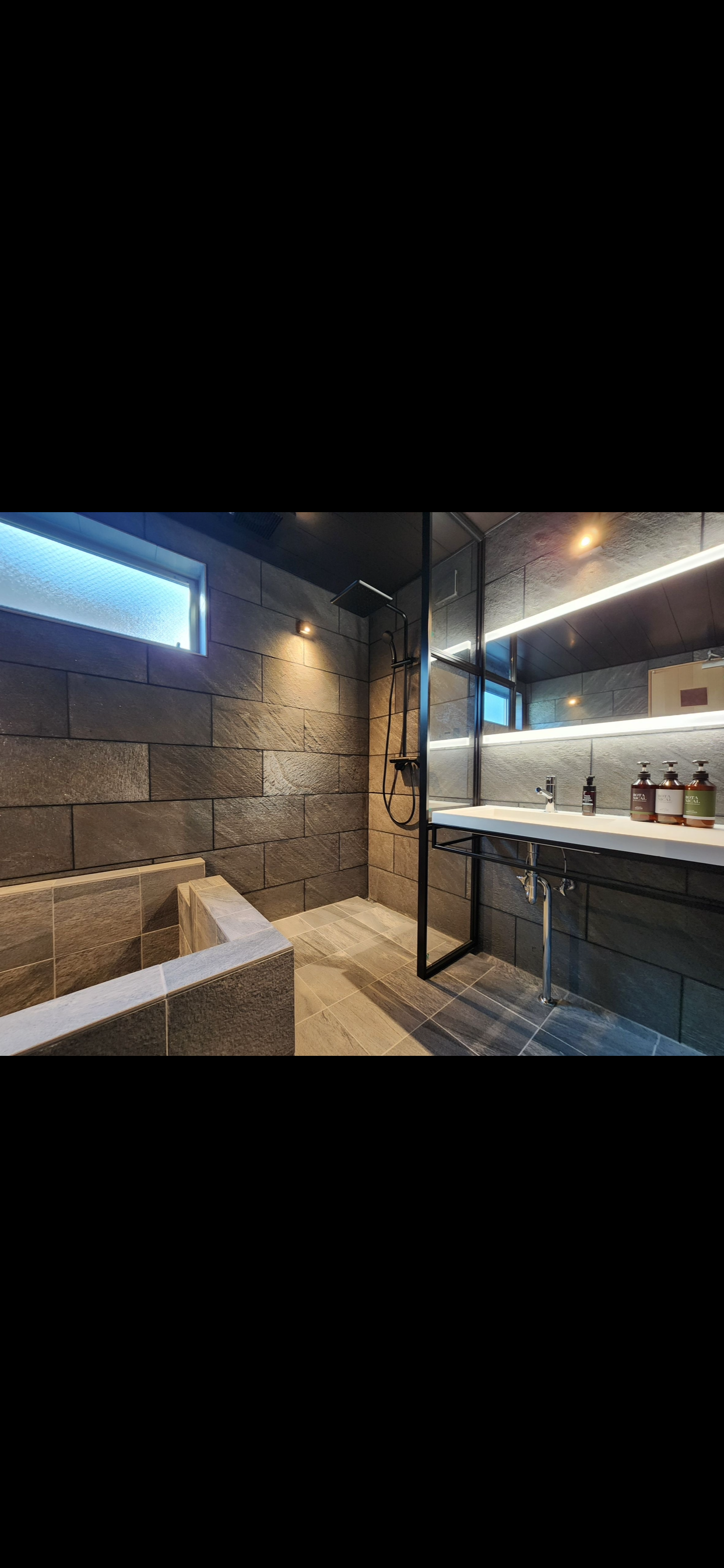 新築ヴィラタイプ旅館 - 浴室